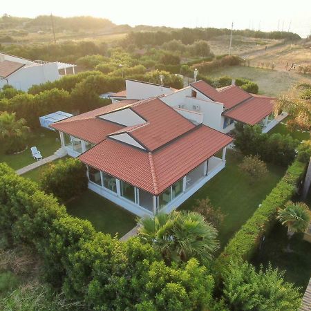 Villa Letizia Campofelice Di Roccella Exterior foto