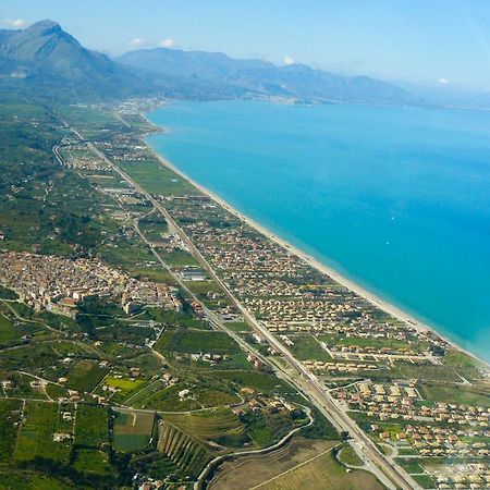 Villa Letizia Campofelice Di Roccella Exterior foto